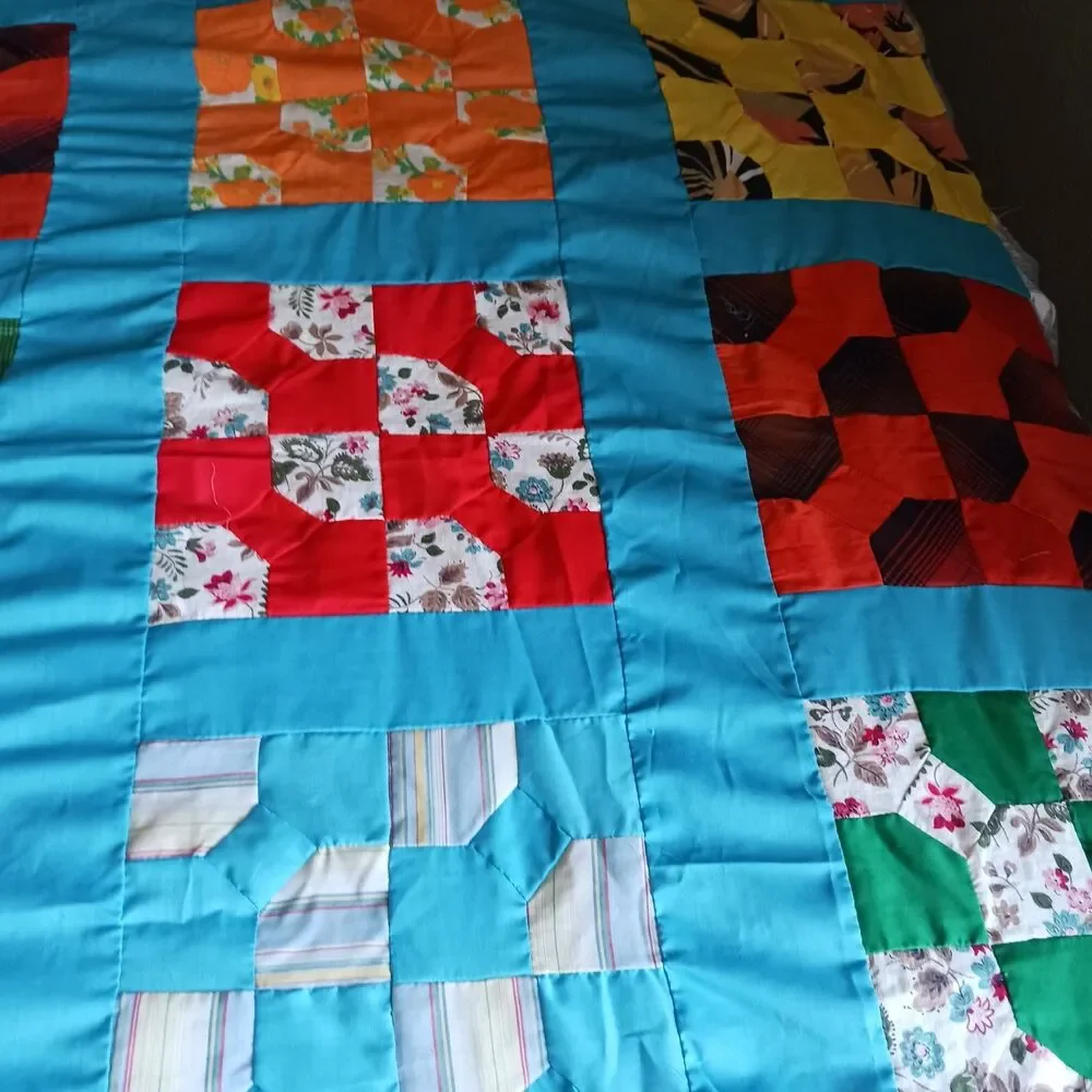 Handmade Bow Tie Quilt Top Hand Pieced Unfinished 95x71